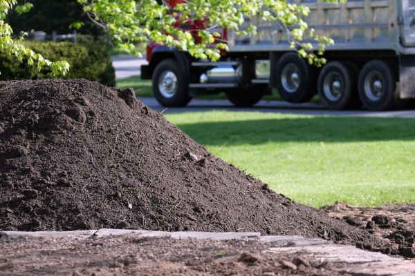 Yard Dirt Delivery in Prior Lake
