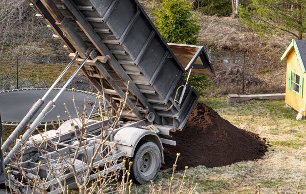 Yard Soil Delivery in Prior Lake