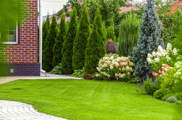 Spring Landscaping in Prior Lake